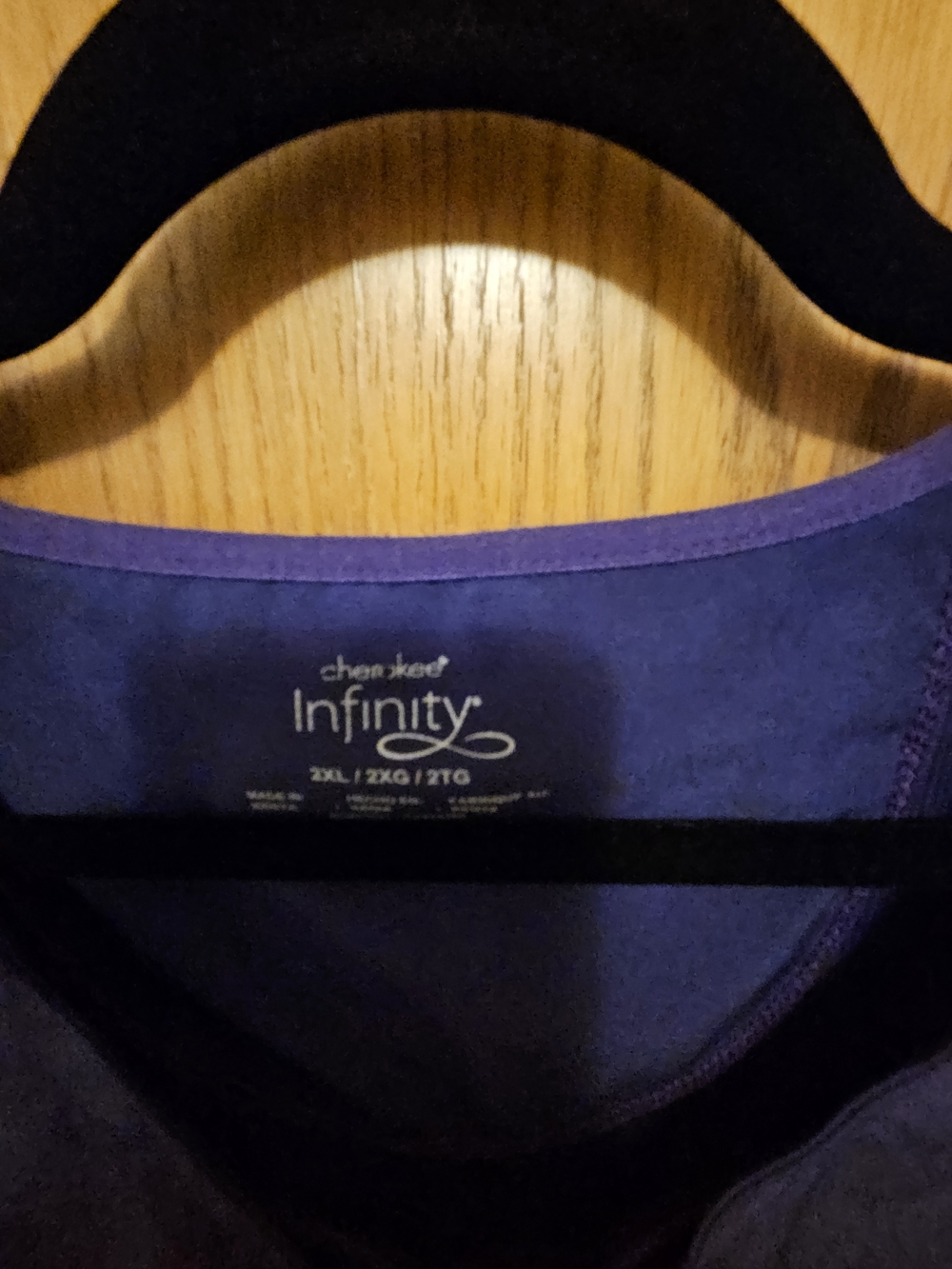 NFINITY Purple V-Neck Scrub Top with Front Pockets - Picture 2 of 3